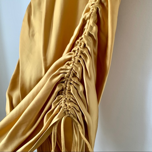 ARITZIA | *BNWT* WILFRED ONLY RUCHED SLIP DRESS - Picture 3 of 15